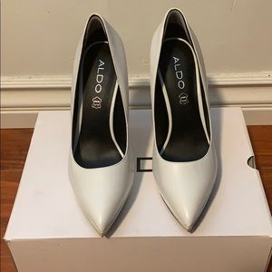 Aldo Pumps